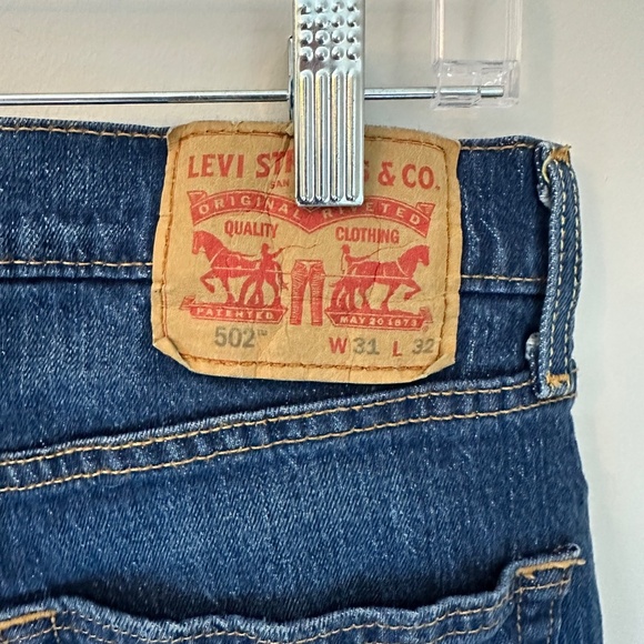 Levi’s Men’s 502 Dark Wash Jeans — W31 L32 - Picture 4 of 5